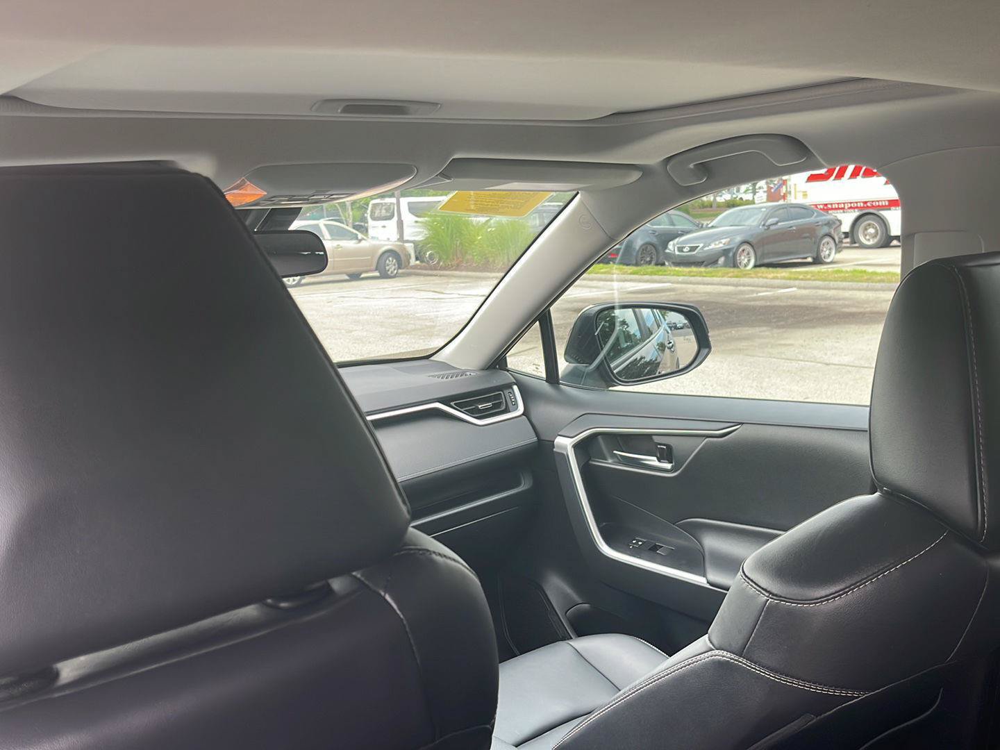 Used 2020 Toyota RAV4 XLE Premium AWD/4WD image 14