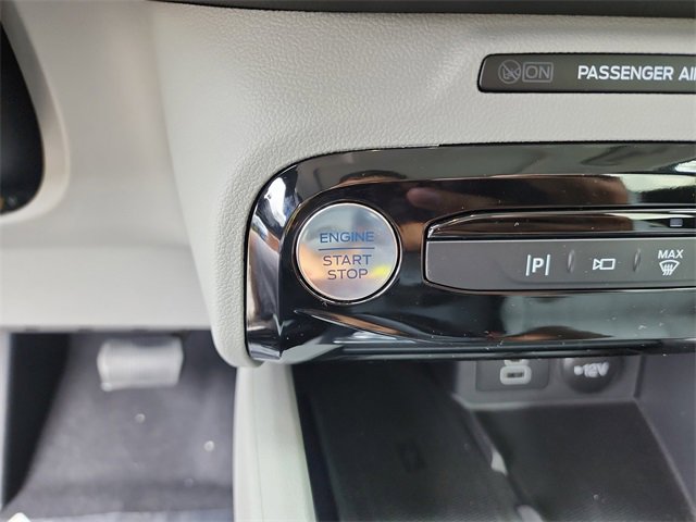 New 2026 Ford Escape SE w/ PHEV Premium Package FWD image 30