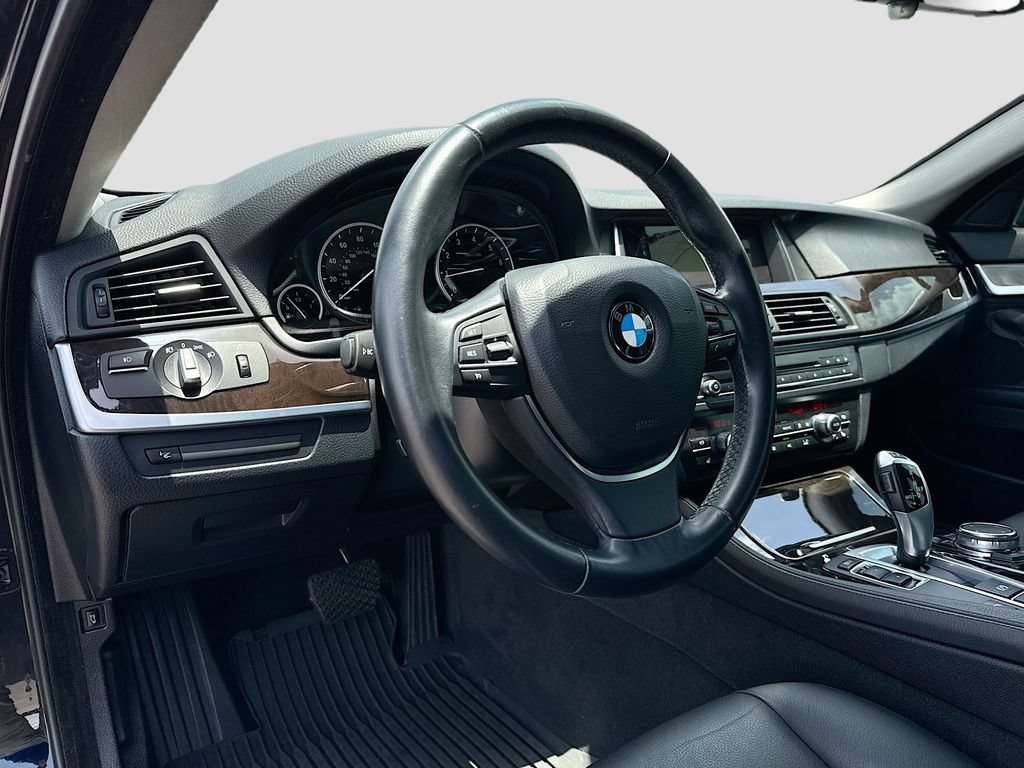 Used 2015 BMW 535i Sedan RWD image 9