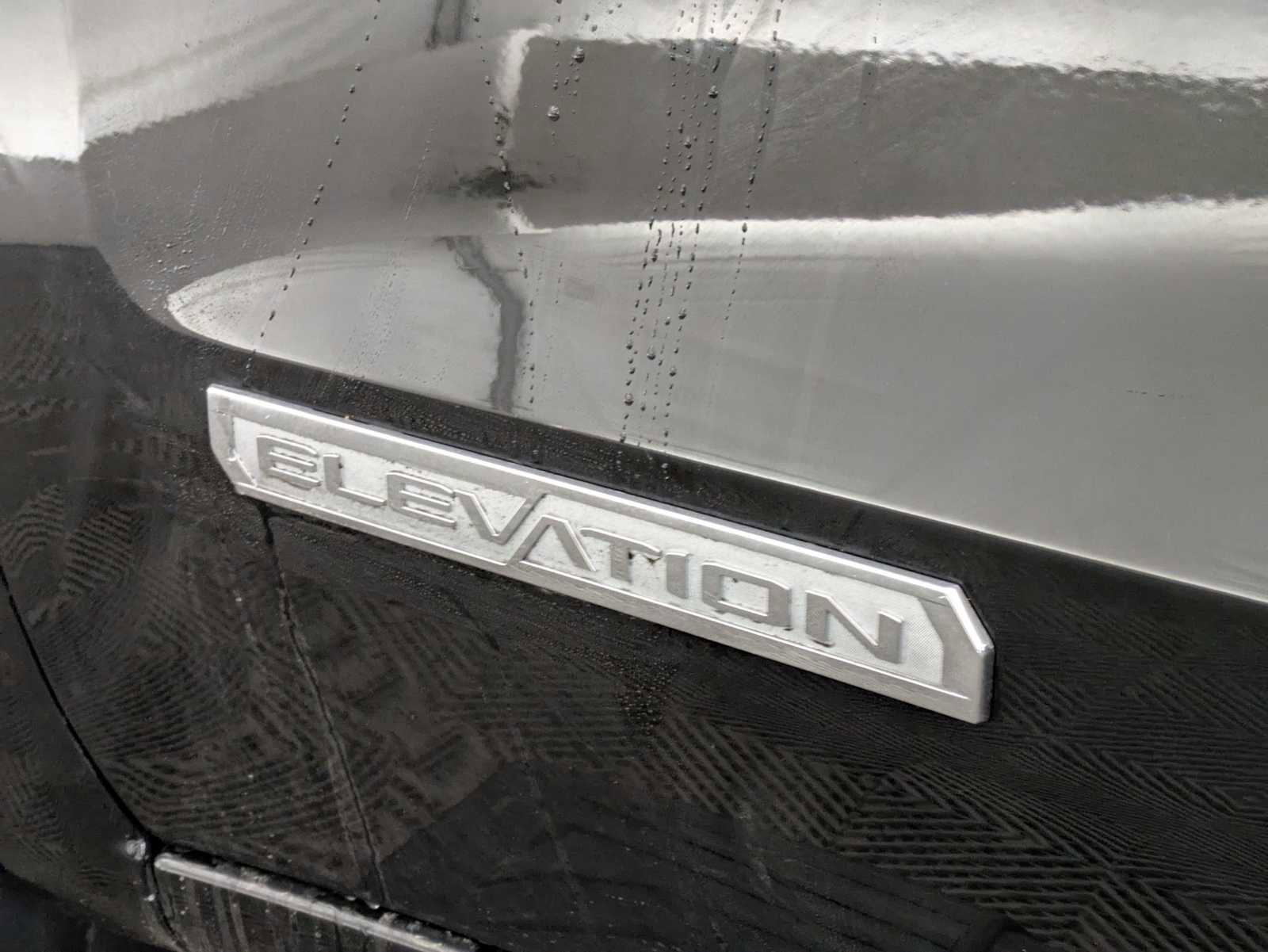 Used 2024 GMC Sierra 1500 Elevation w/ Elevation Premium Package AWD/4WD image 11