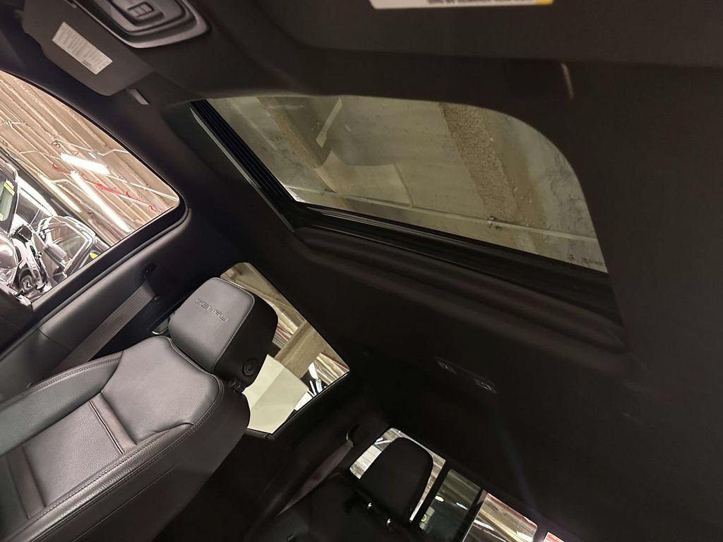 Certified 2020 GMC Sierra 1500 Denali w/ Denali Premium Package AWD/4WD image 14