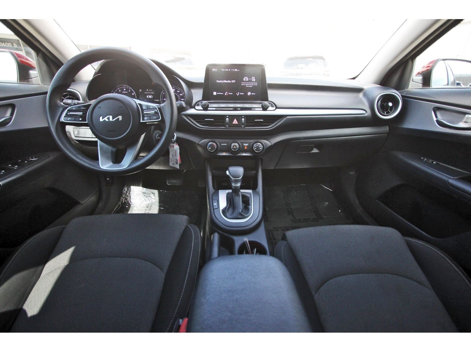 Used 2022 Kia Forte LXS FWD image 11