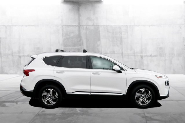 Used 2023 Hyundai Santa Fe SEL w/ Premium Package FWD image 5