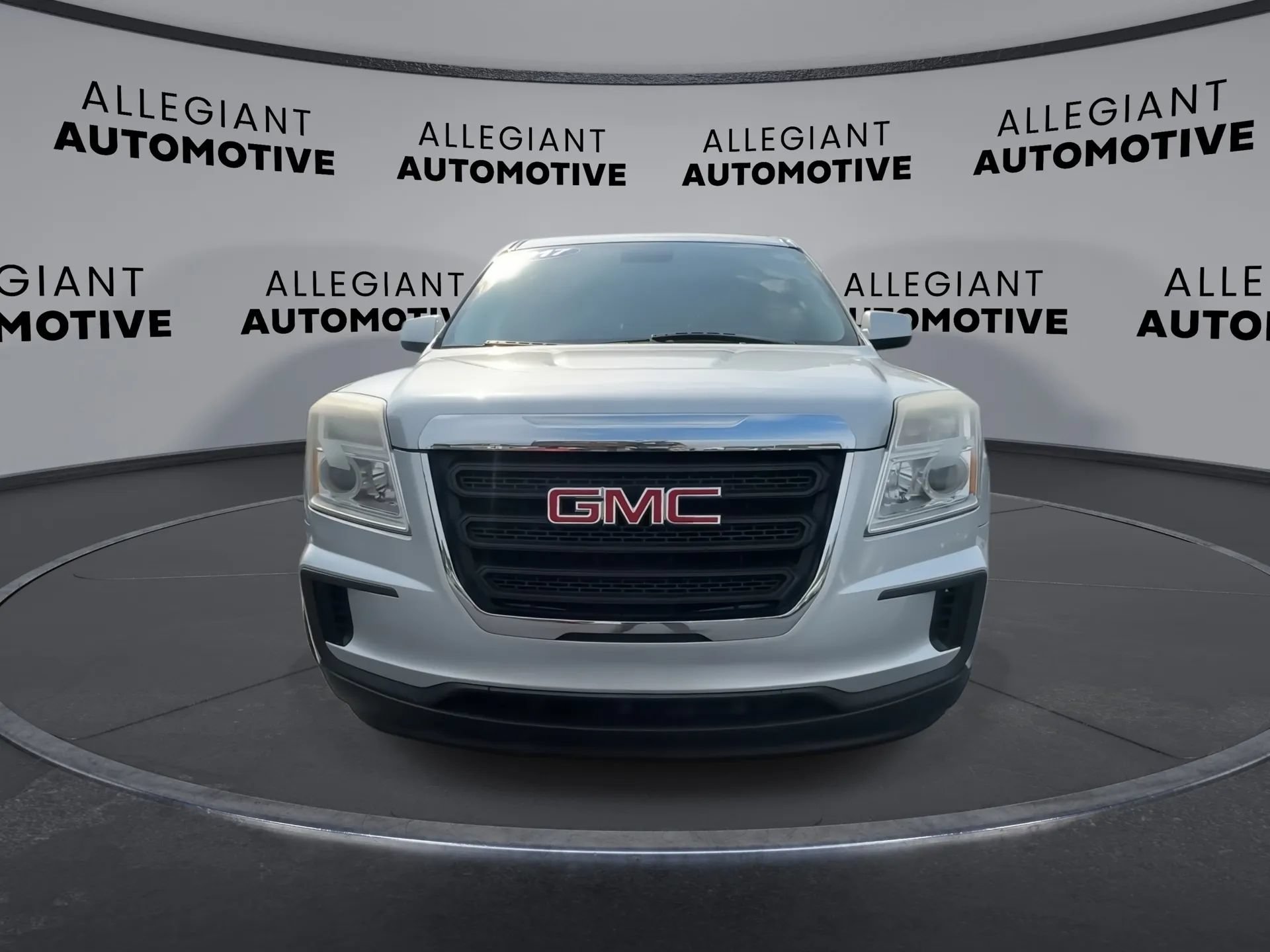 Used 2017 GMC Terrain SLE FWD image 5