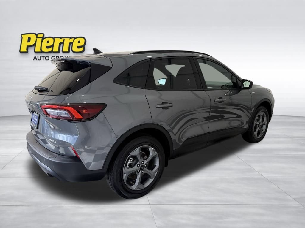 Certified 2025 Ford Escape ST-Line image 5