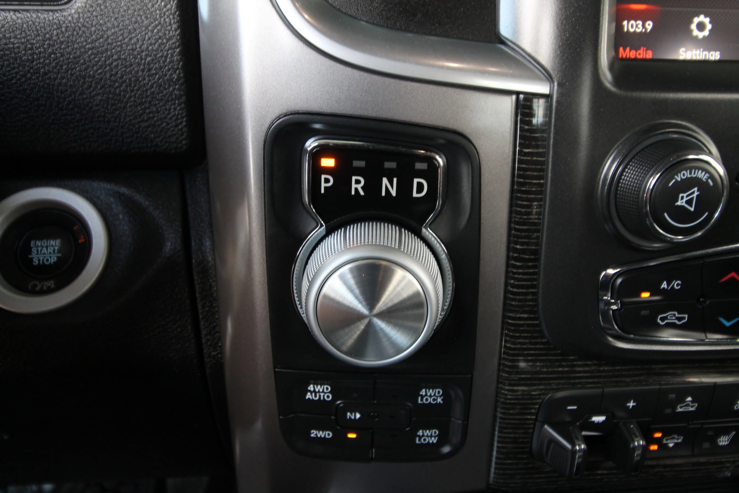 Used 2018 RAM 1500 Limited AWD/4WD image 33
