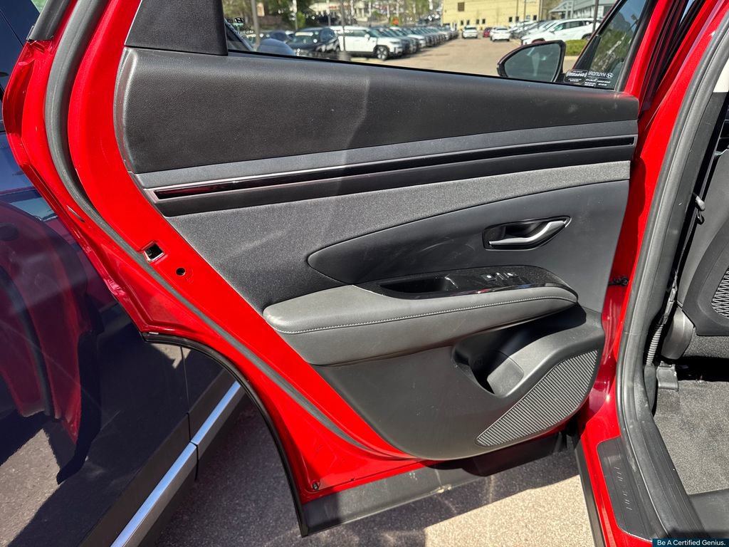 Used 2022 Hyundai Tucson Limited AWD/4WD image 30