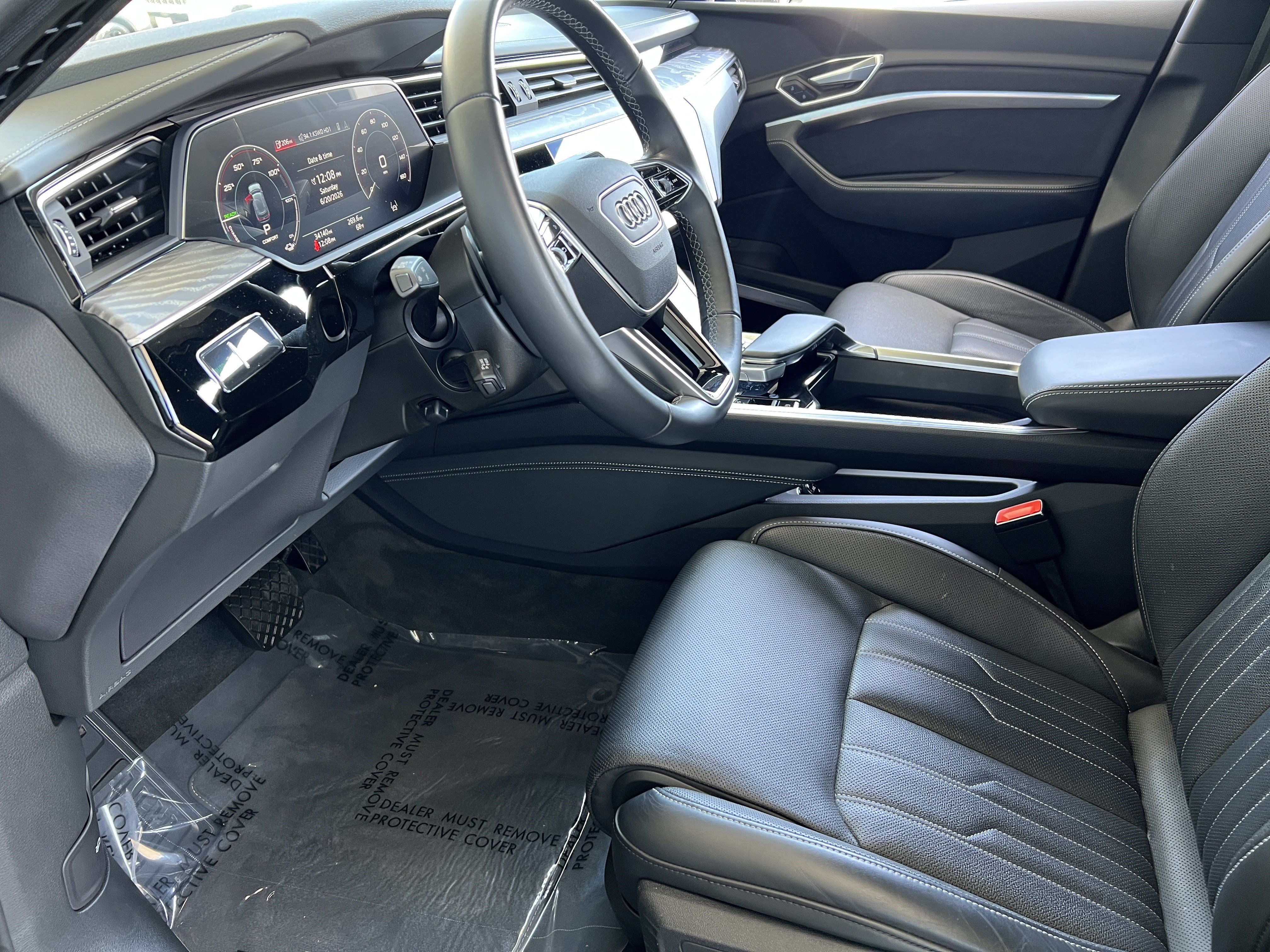 Used 2022 Audi e-tron Chronos AWD/4WD image 15