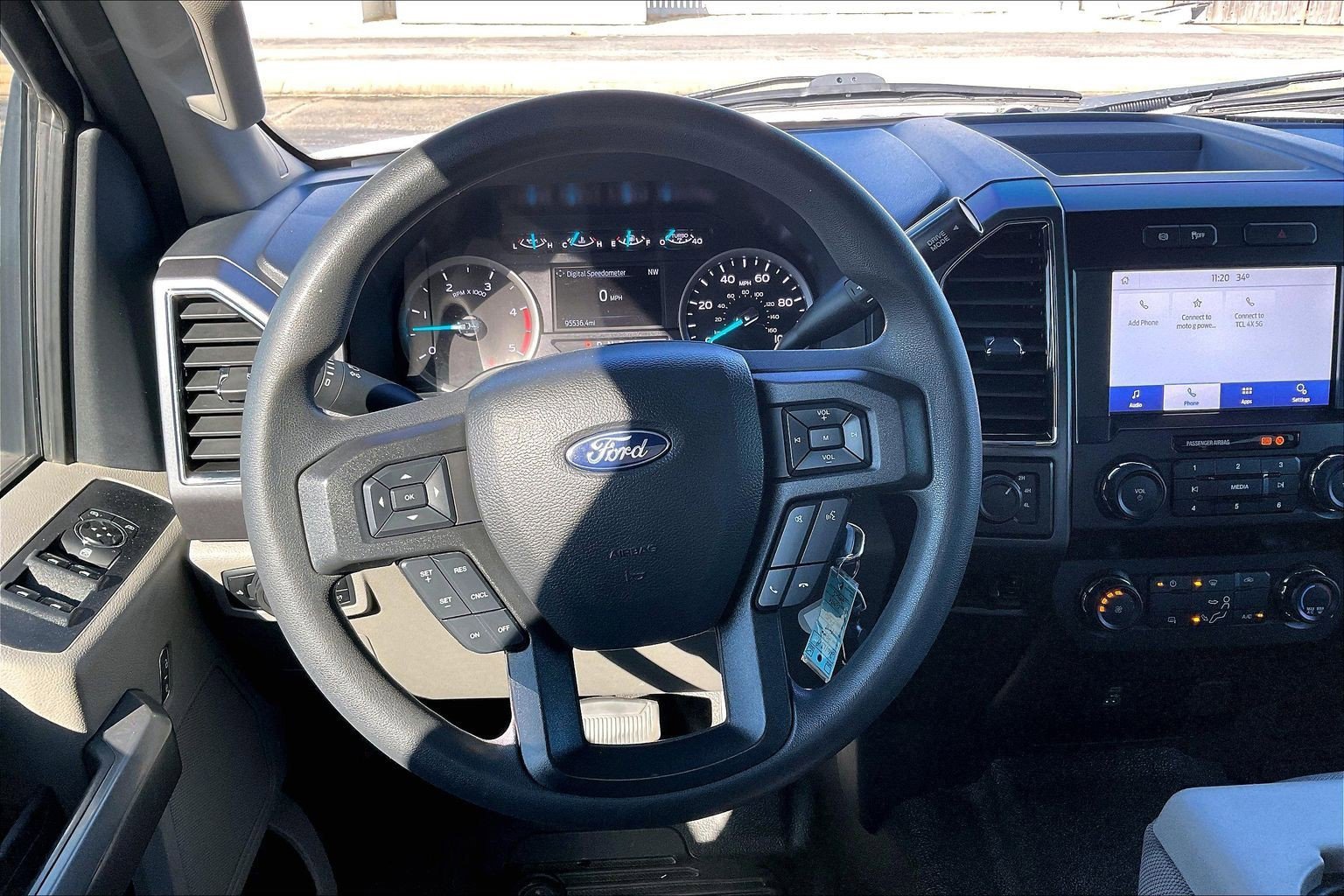 Used 2022 Ford F350 XLT image 5