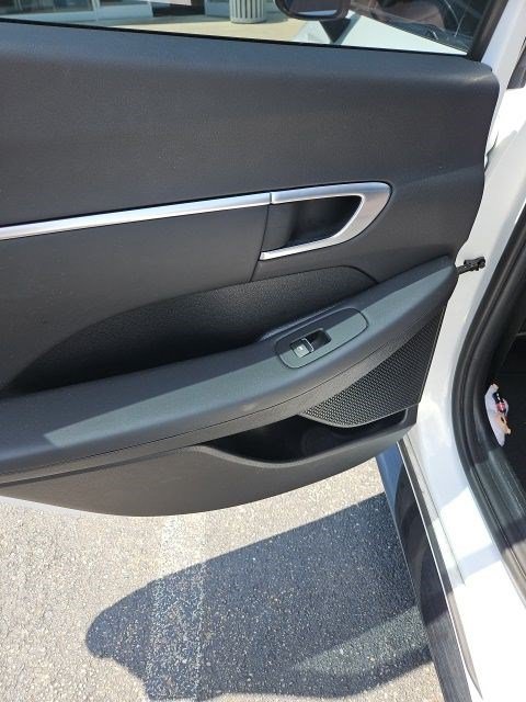 Used 2021 Hyundai Sonata SEL FWD image 16