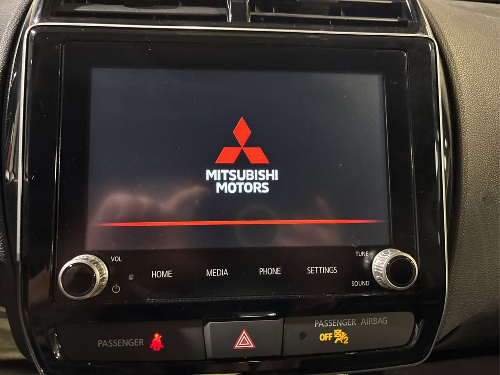 Used 2025 Mitsubishi Outlander Sport SE AWD/4WD image 24