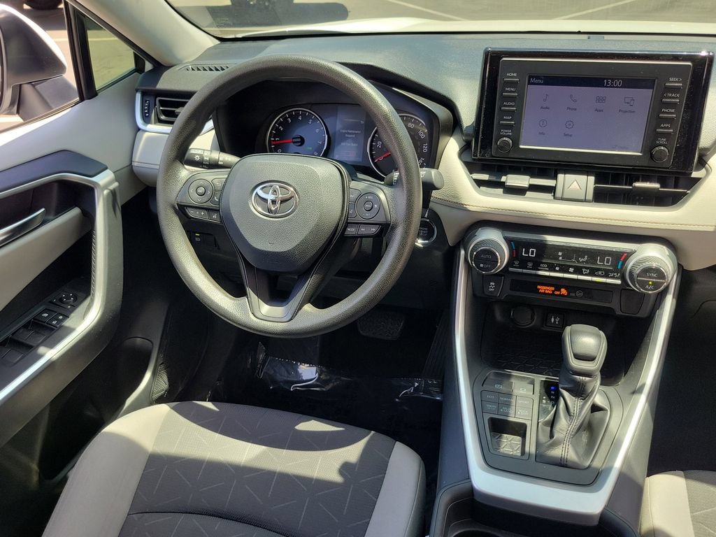 Used 2019 Toyota RAV4 XLE AWD/4WD image 11
