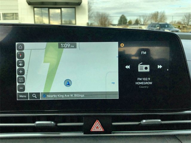 Used 2025 Hyundai Elantra SEL image 18