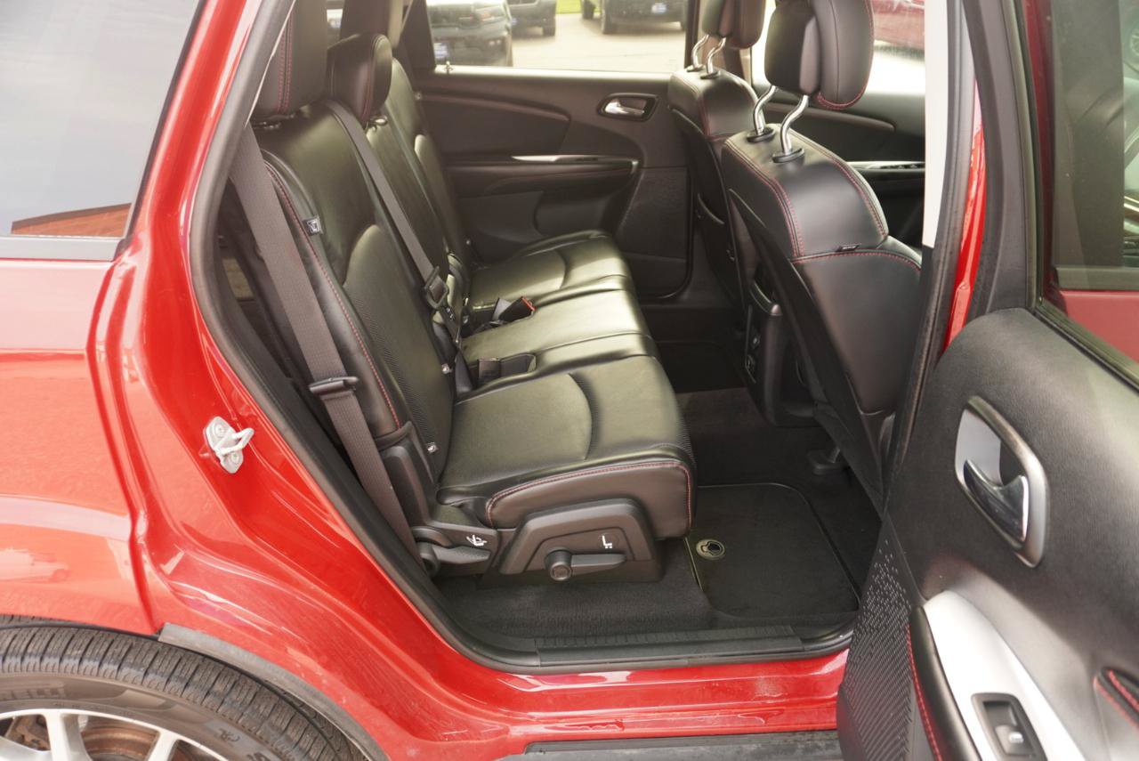 Used 2015 Dodge Journey R/T w/ Flexible Seating Group AWD/4WD image 19