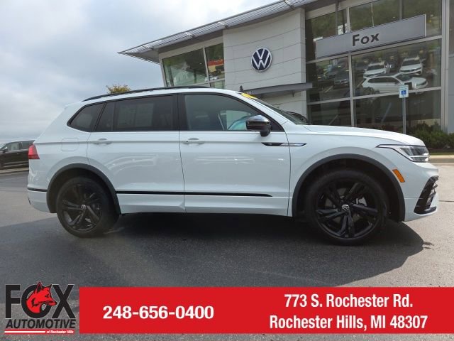 Used 2024 Volkswagen Tiguan SE R-Line