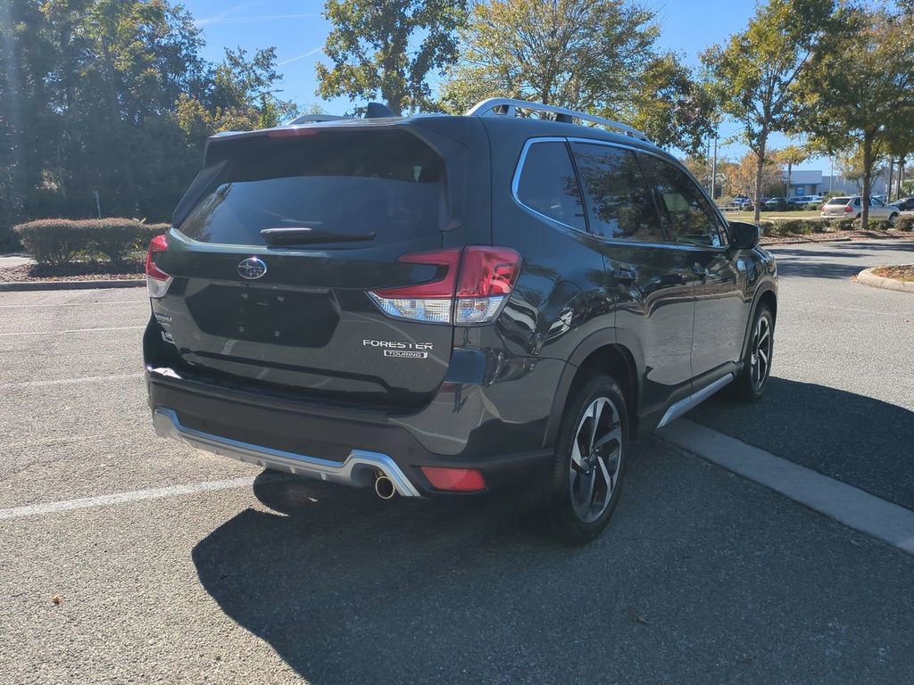 Used 2024 Subaru Forester Touring image 6