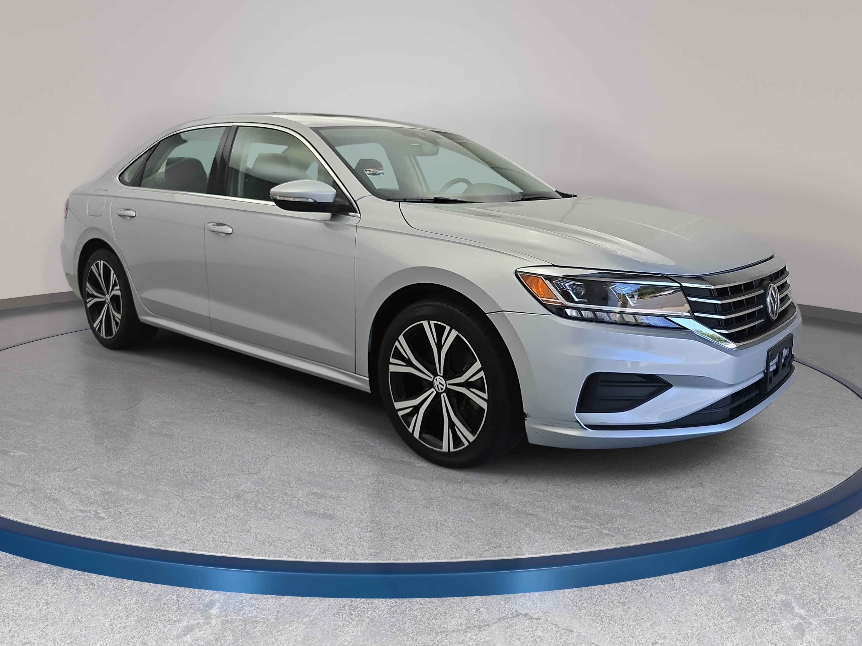 Used 2021 Volkswagen Passat 2.0T SE FWD image 3