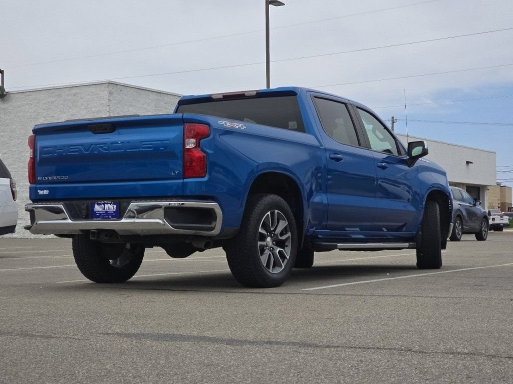 Used 2023 Chevrolet Silverado 1500 LT AWD/4WD image 19