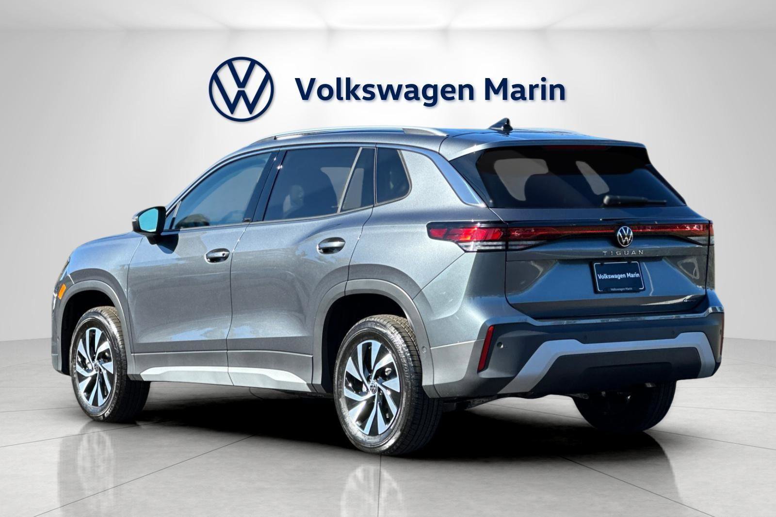 New 2025 Volkswagen Tiguan S image 3