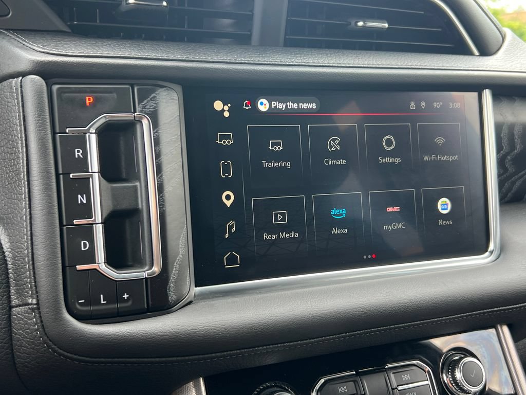 Used 2024 GMC Yukon Denali w/ Advanced Technology Package AWD/4WD image 35