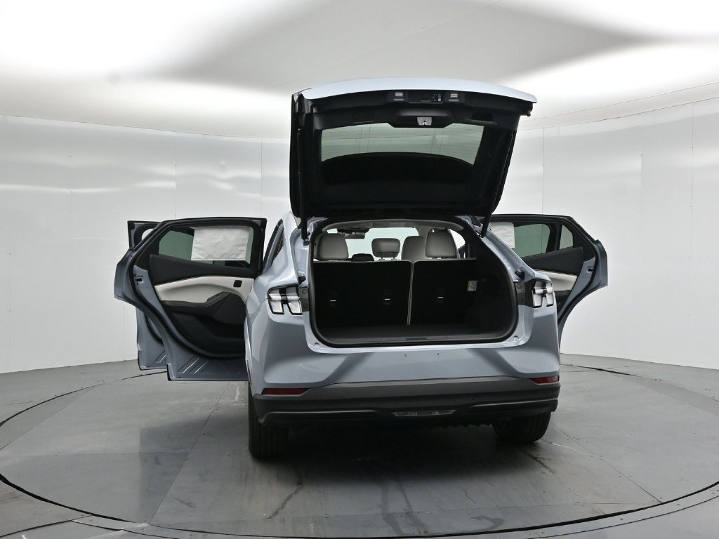 New 2026 Ford Mustang Mach-E Premium w/ Technology Package RWD image 31