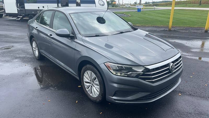 Used 2019 Volkswagen Jetta S w/ Driver Assistance Package FWD image 2