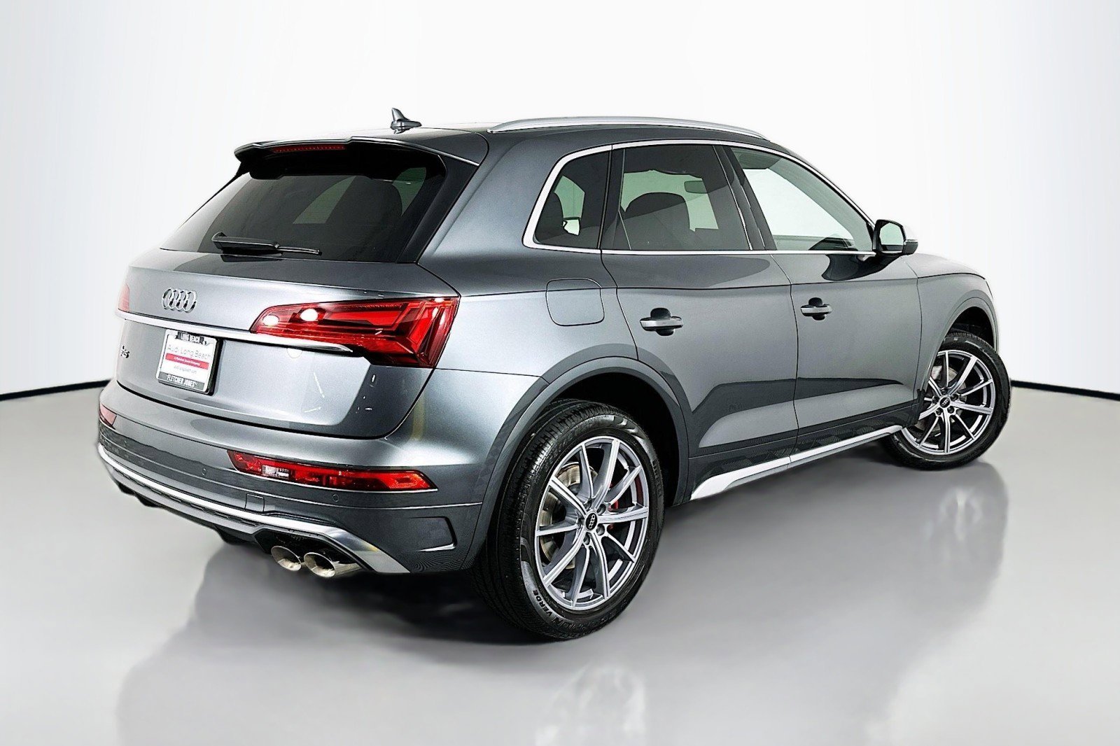 Used 2025 Audi SQ5 Premium Plus image 14