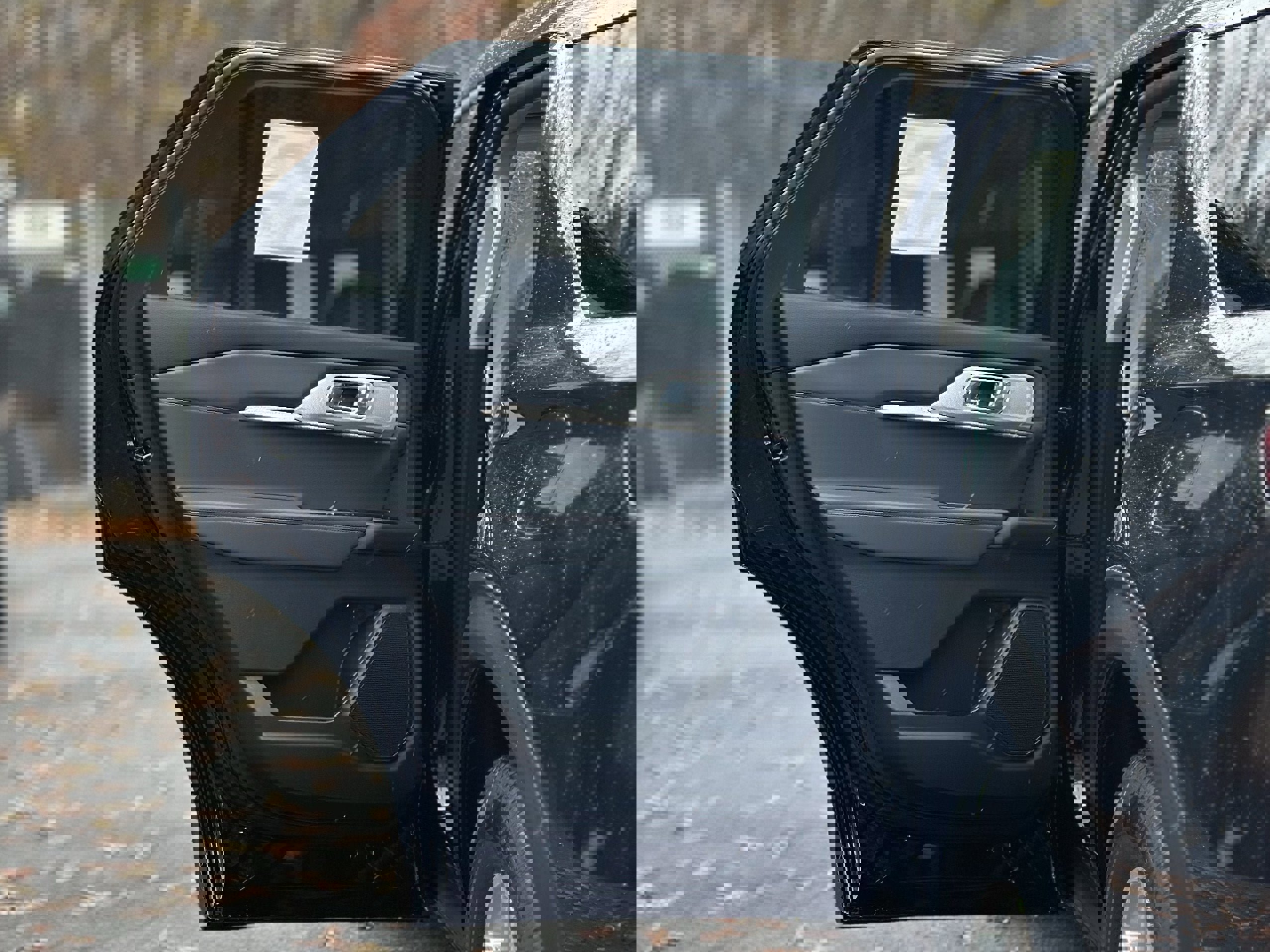 New 2026 Ford Explorer Active image 23