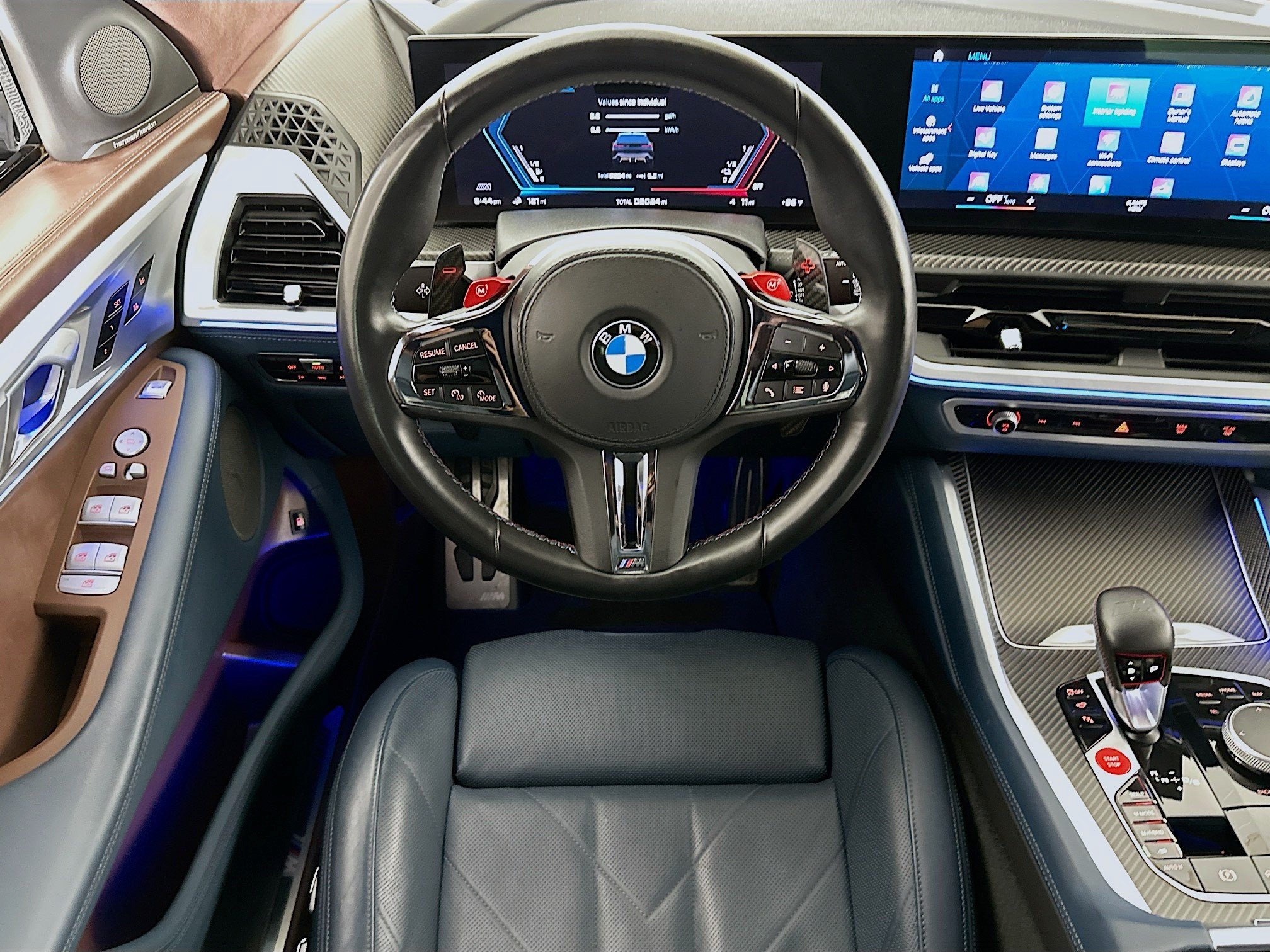 Used 2023 BMW XM AWD/4WD image 21