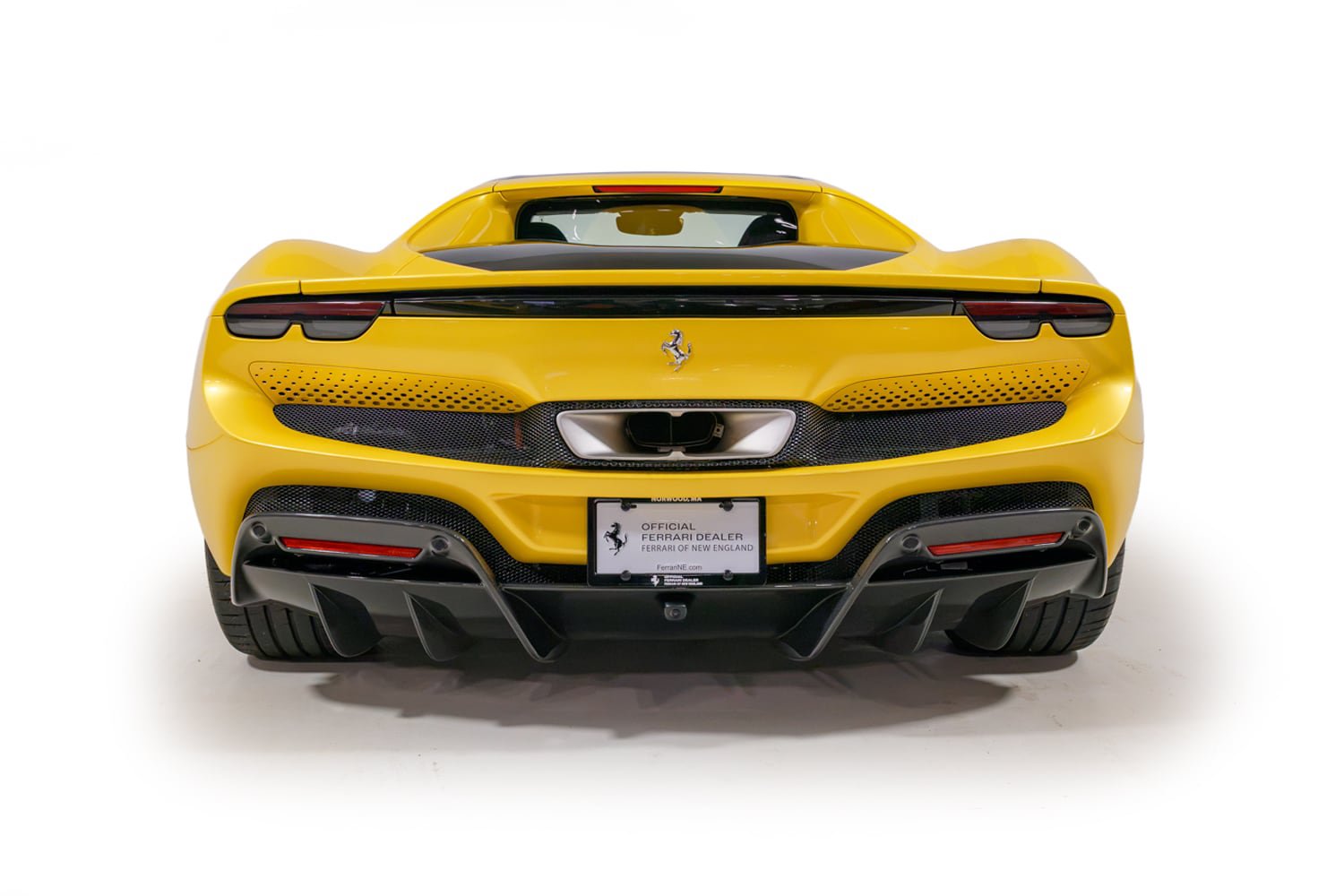 Certified 2025 Ferrari 296 GTB RWD image 5