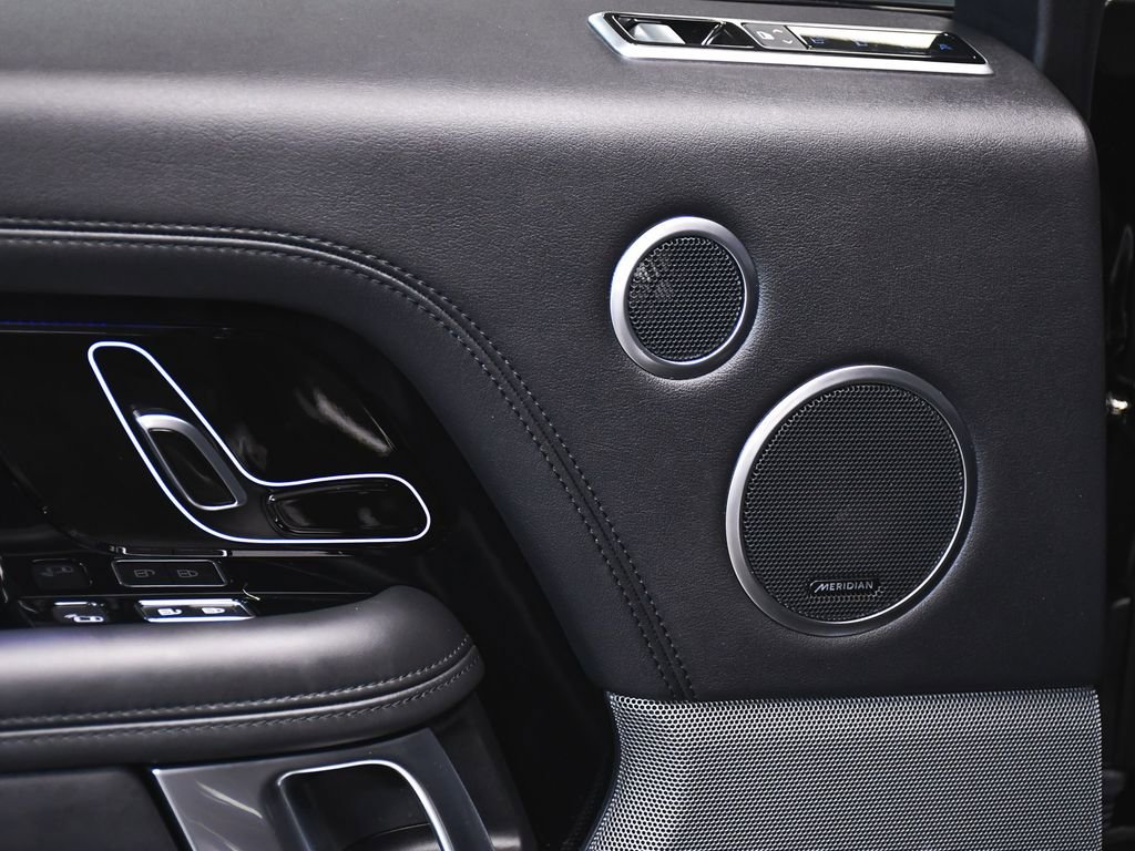 Used 2022 Land Rover Range Rover Westminster Edition image 14