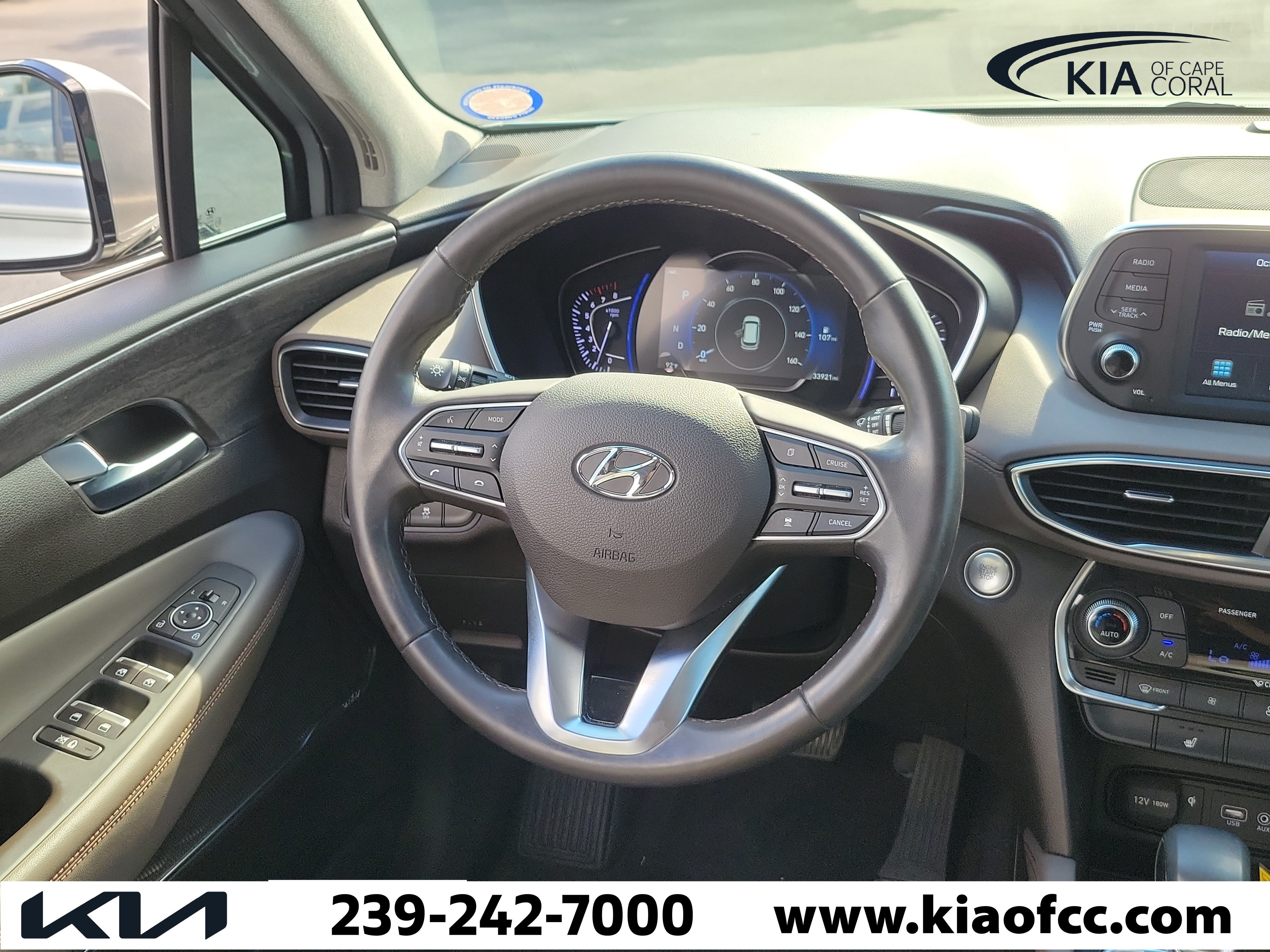 Used 2020 Hyundai Santa Fe SEL w/ Cargo Package FWD image 18