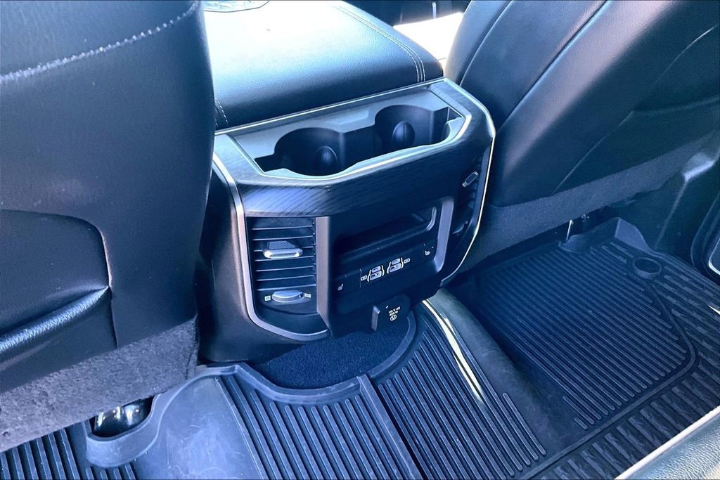 Used 2023 RAM 3500 Laramie AWD/4WD image 29