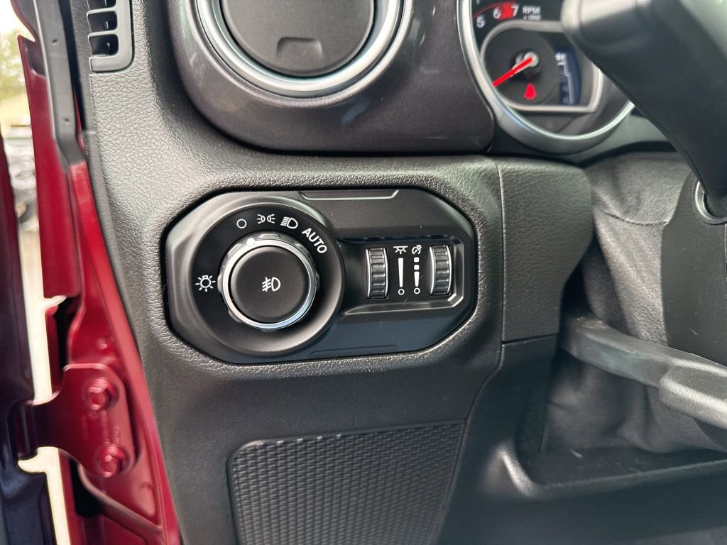 Used 2021 Jeep Wrangler Unlimited Rubicon w/ Trailer Tow Package image 17