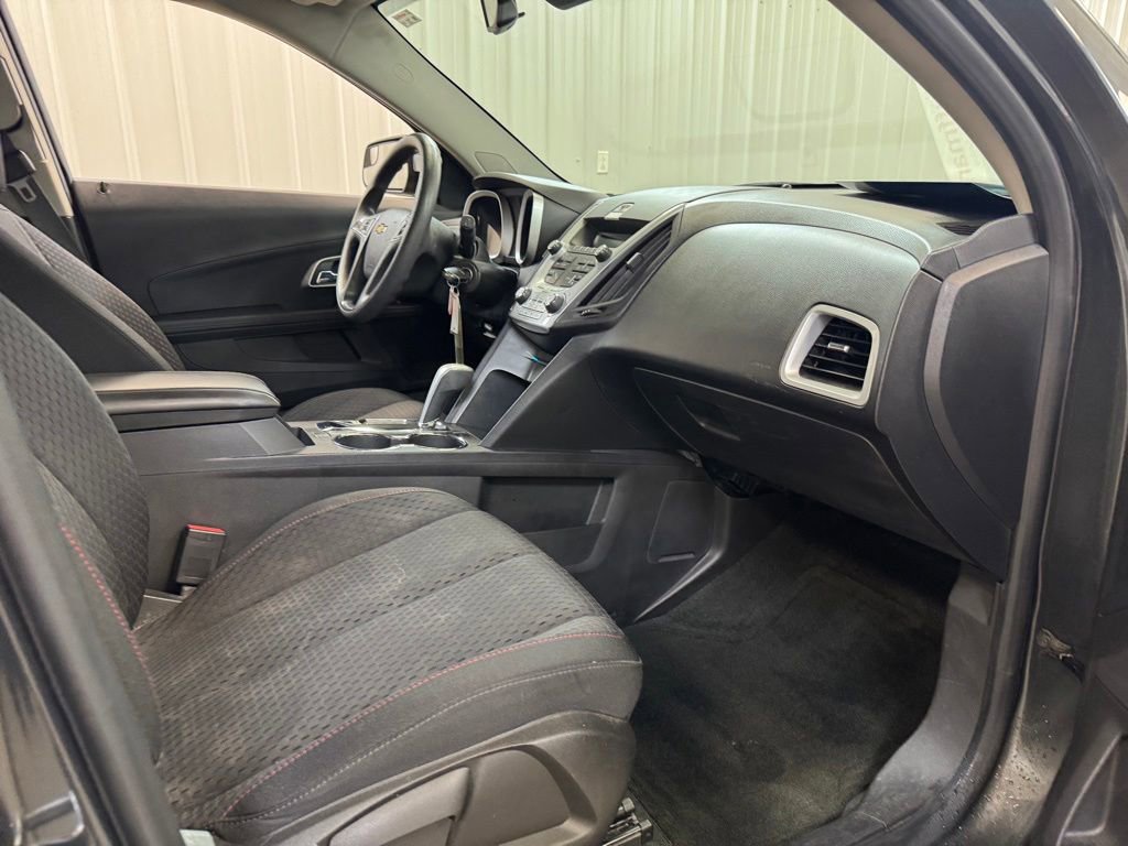 Used 2014 Chevrolet Equinox LS AWD/4WD image 25