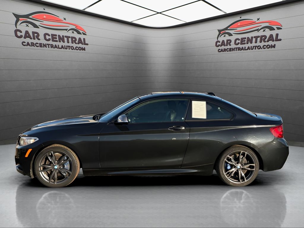 Used 2016 BMW M235i xDrive Coupe image 2