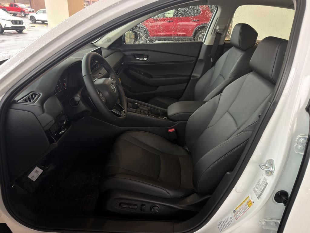 Used 2026 Honda Accord EX-L image 17