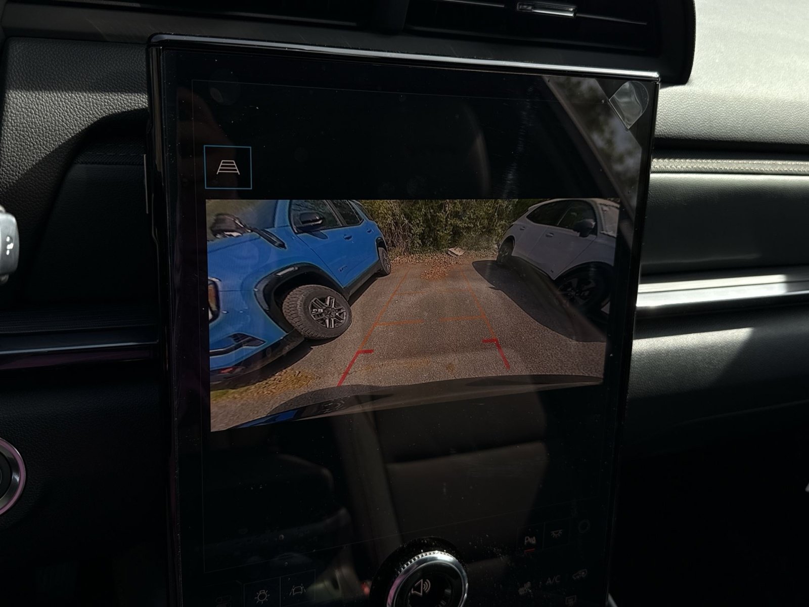 New 2026 GMC Terrain AT4 AWD/4WD image 19