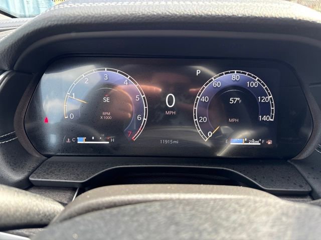 Used 2024 Jeep Grand Cherokee Limited w/ Trailer Tow Package AWD/4WD image 14