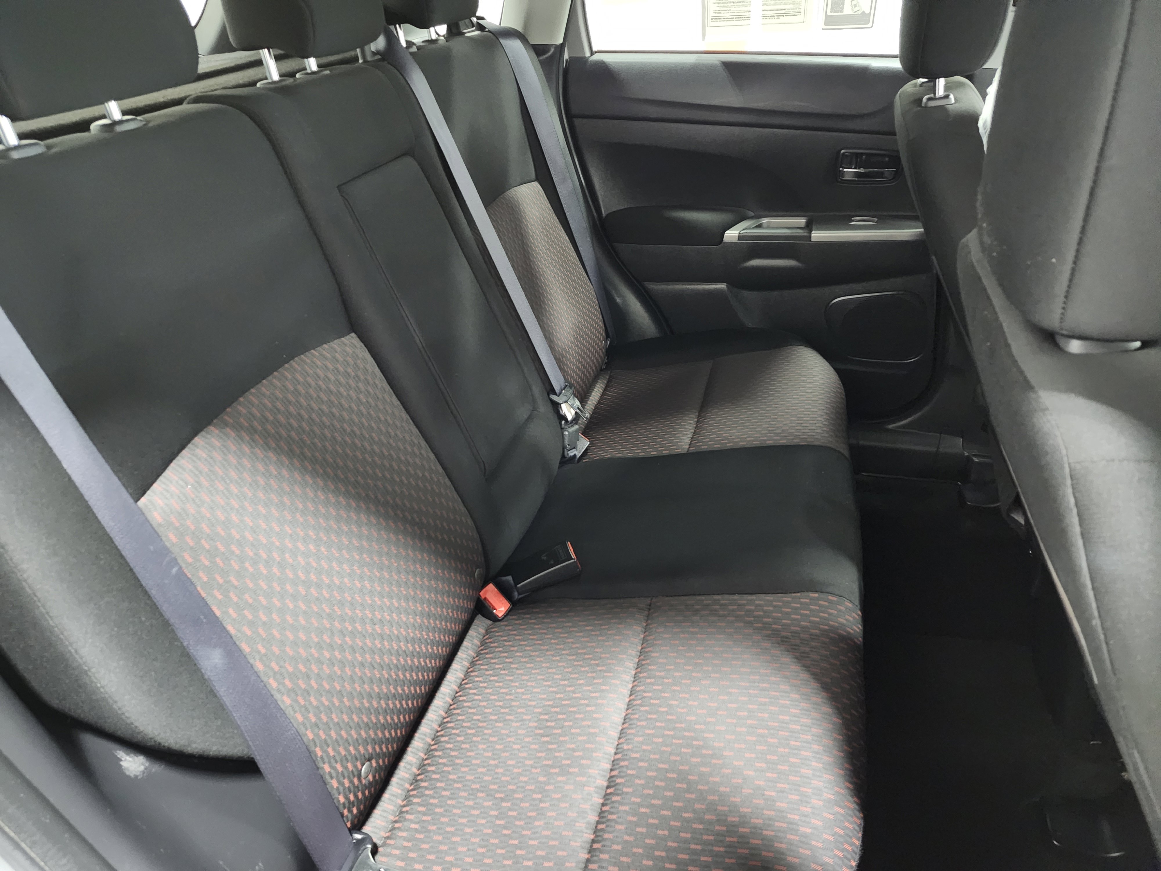 Used 2018 Mitsubishi Outlander Sport LE image 18