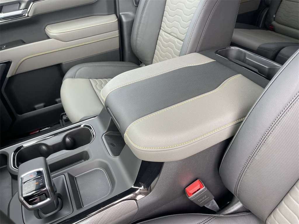 New 2026 Chevrolet Silverado 1500 ZR2 w/ Dark Appearance Package image 20