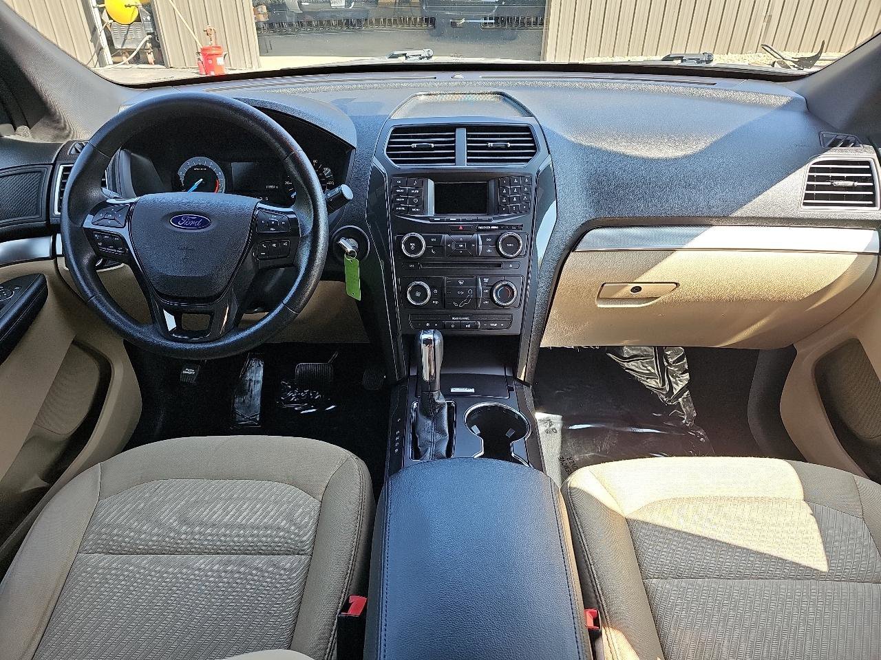 Used 2017 Ford Explorer FWD image 9