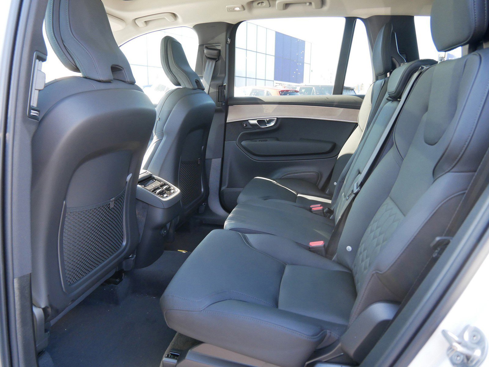 New 2026 Volvo XC90 B5 Core image 6