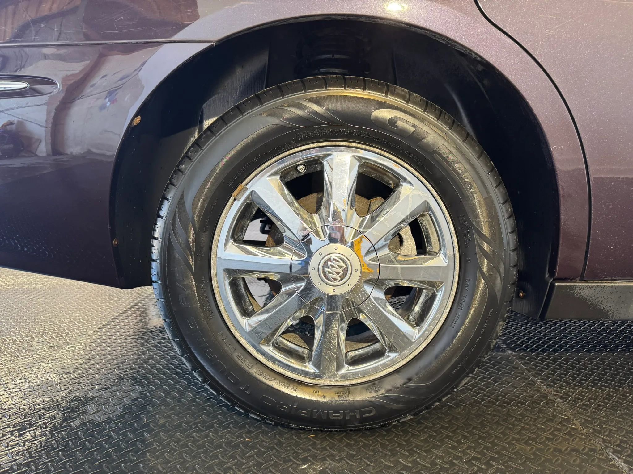 Used 2007 Buick LaCrosse CX w/ Chrome Enhancement Package image 29