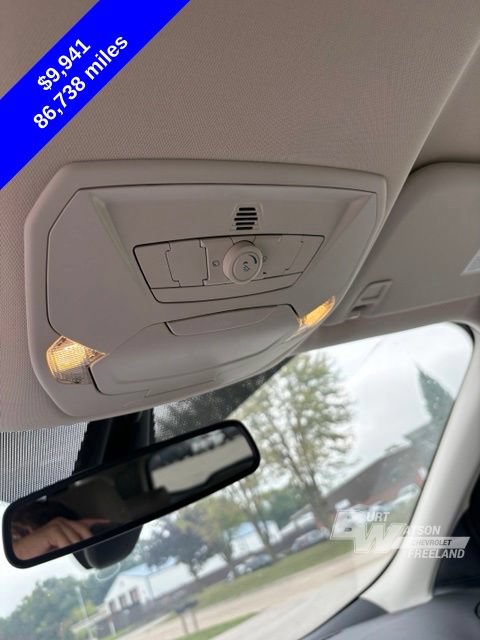 Used 2015 Ford Escape Titanium FWD image 31