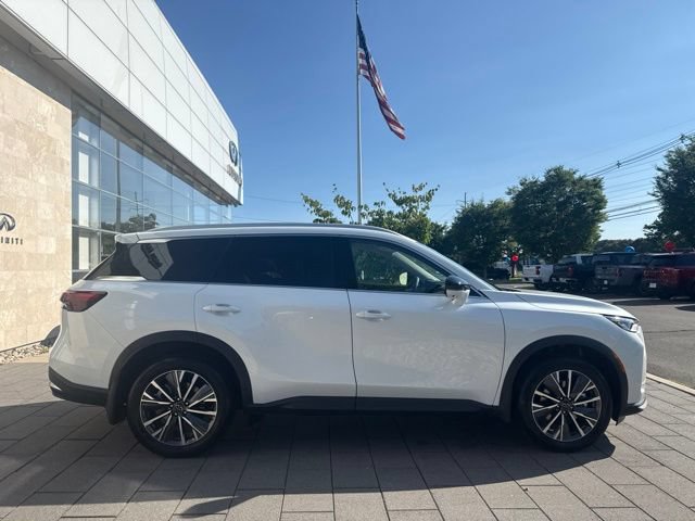 New 2027 INFINITI QX60 Luxe w/ Cargo Package AWD/4WD image 4