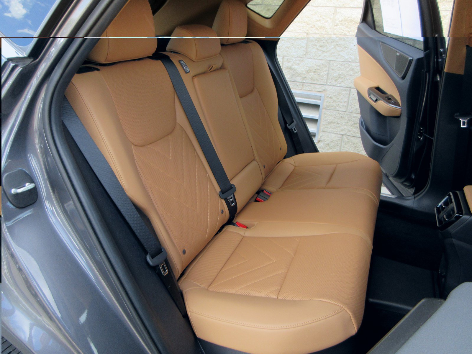Used 2026 Lexus NX 450h+ AWD w/ Luxury Package image 19