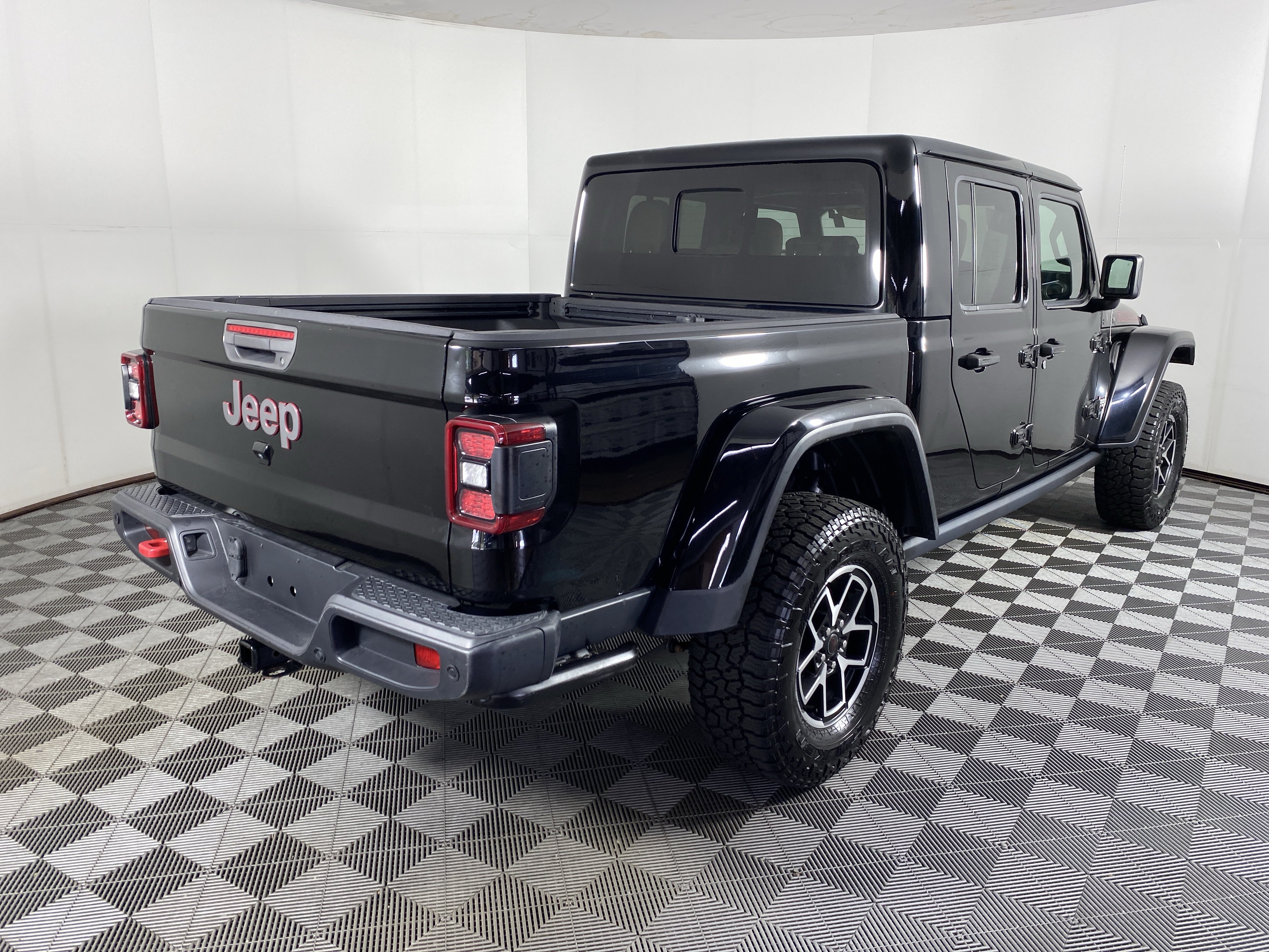 Used 2020 Jeep Gladiator Rubicon AWD/4WD image 7