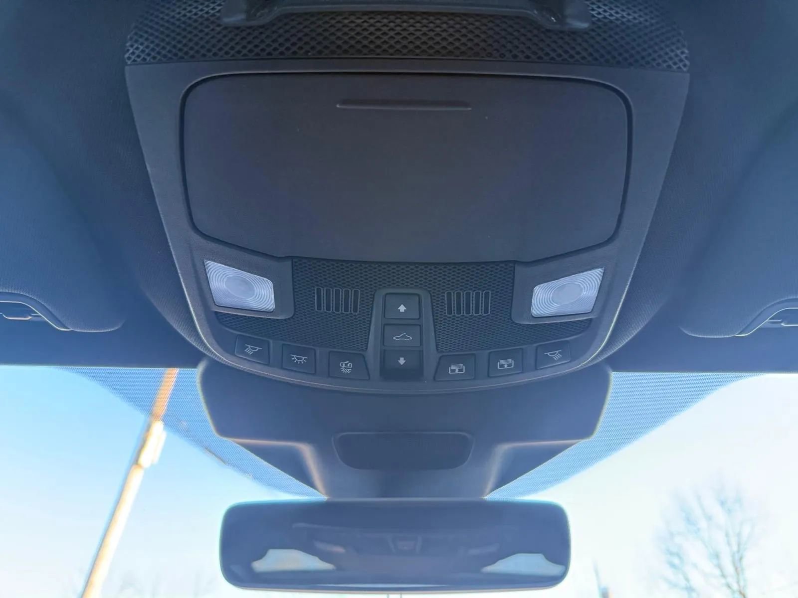 Used 2020 Lincoln Nautilus Reserve image 23