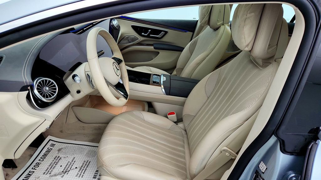 Used 2023 Mercedes-Benz EQS 580 4MATIC Sedan image 20